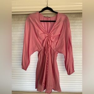 Zara pink mini dress with sleeves that reach by the elbows